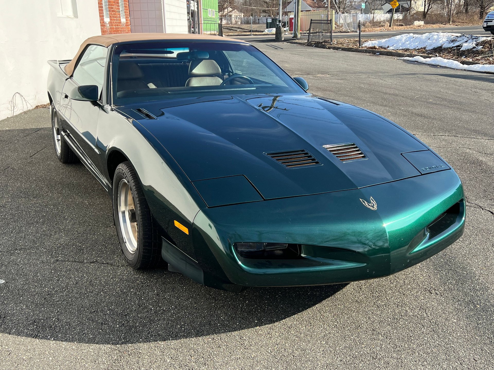 Used 1992 Pontiac Firebird Trans Am RWD image 11