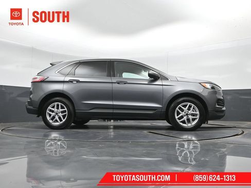Used 2024 Ford Edge SEL AWD/4WD image 37