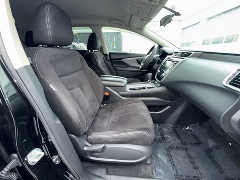 Used 2019 Nissan Murano S image 21
