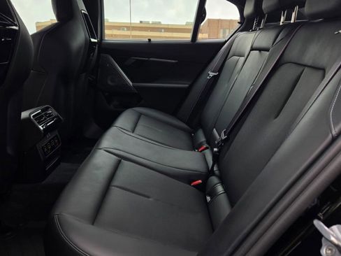 Used 2025 BMW M5 w/ Carbon Package image 15