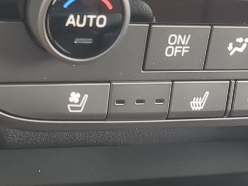 New 2026 Subaru Outback Touring image 21