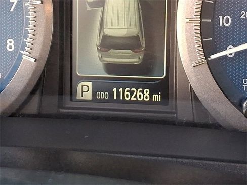 Used 2017 Toyota Sienna XLE Premium image 23