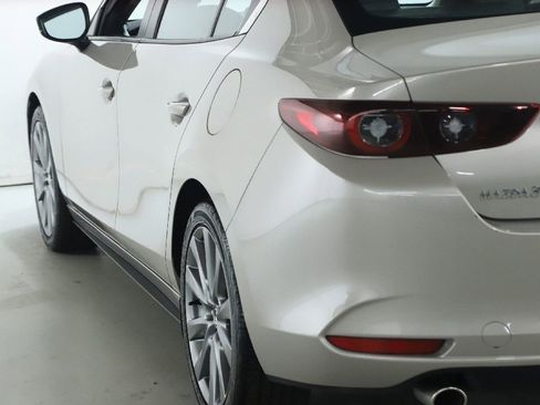 Used 2025 MAZDA MAZDA3 s image 41