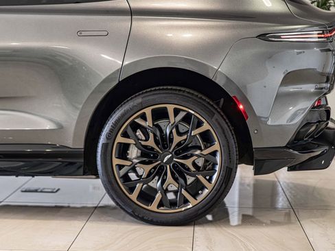 Used 2023 Aston Martin DBX 707 AWD/4WD image 7