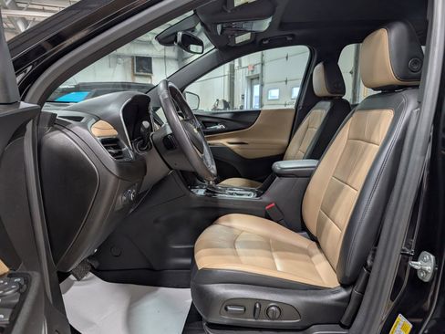 Used 2022 Chevrolet Equinox Premier AWD/4WD image 14