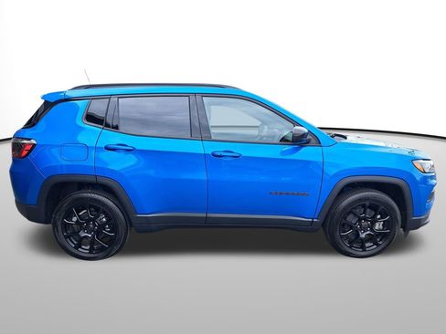 New 2026 Jeep Compass Latitude w/ Quick Order Package 29K image 4
