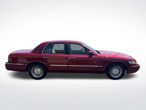 Used 2002 Mercury Grand Marquis LS RWD image 2