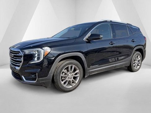 Used 2022 GMC Terrain SLT image 3