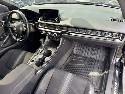 Used 2022 Honda Civic Sport image 16