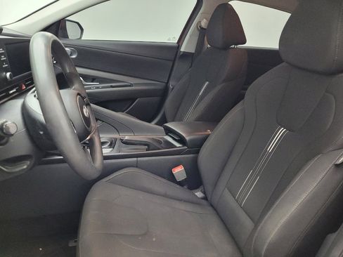 Used 2023 Hyundai Elantra SEL FWD image 17