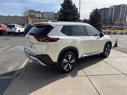 Used 2023 Nissan Rogue Platinum AWD/4WD image 6