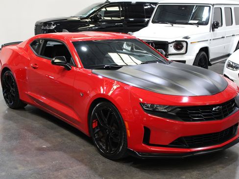 Used 2019 Chevrolet Camaro LT w/ 1LE Track Performance Package RWD image 6