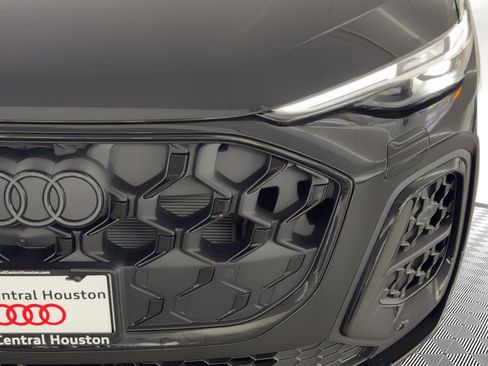 New 2026 Audi Q5 Premium AWD/4WD image 11