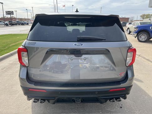 Used 2022 Ford Explorer ST w/ Equipment Group 401A image 5