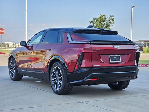 New 2025 Cadillac Lyriq Sport AWD/4WD image 6