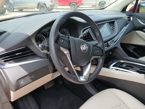 Used 2023 Buick Enclave Essence FWD image 17