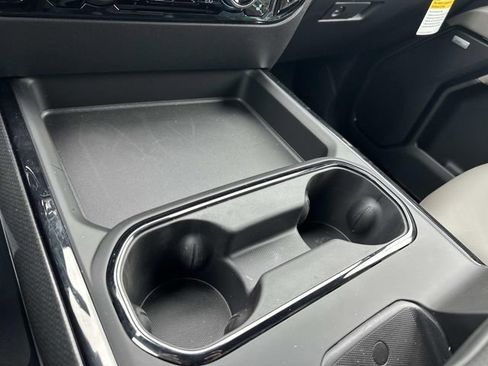 New 2026 Chevrolet Silverado 2500 ZR2 w/ LPO, Dark Essentials Package AWD/4WD image 34