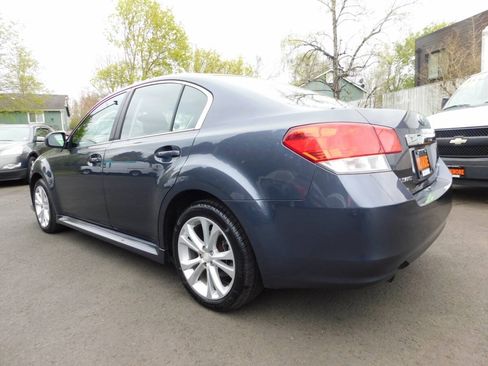 Used 2014 Subaru Legacy 2.5i w/ Alloy Wheel Package AWD/4WD image 3