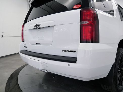Used 2019 Chevrolet Tahoe Premier w/ RST 6.2L Performance Edition AWD/4WD image 39