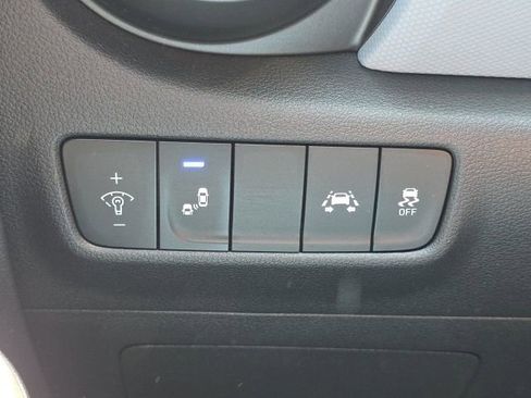 Used 2021 Hyundai Kona SEL image 9