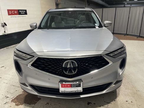 Used 2024 Acura MDX SH-AWD w/ Technology Package image 6