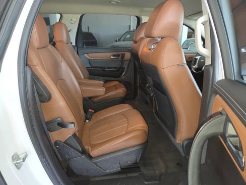 Used 2016 Chevrolet Traverse LTZ AWD/4WD image 27