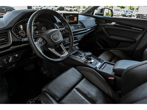 Used 2019 Audi Q5 Prestige w/ Prestige Package AWD/4WD image 10