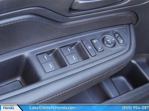 Used 2023 Honda Odyssey Sport image 14