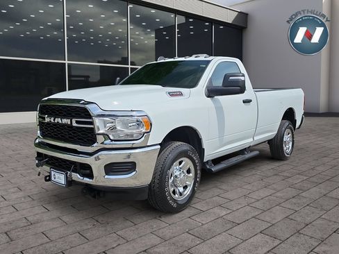 Used 2023 RAM 2500 Tradesman AWD/4WD image 1