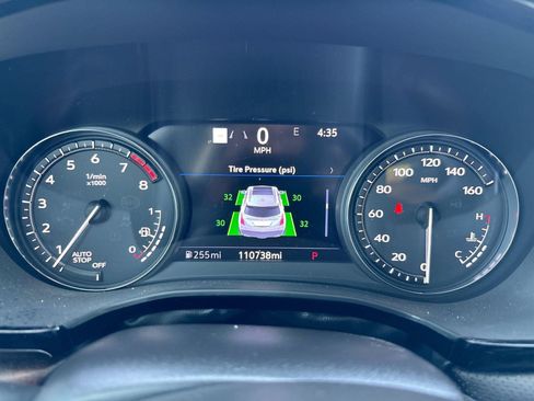 Used 2023 Cadillac XT5 Premium Luxury w/ Technology Package FWD image 7