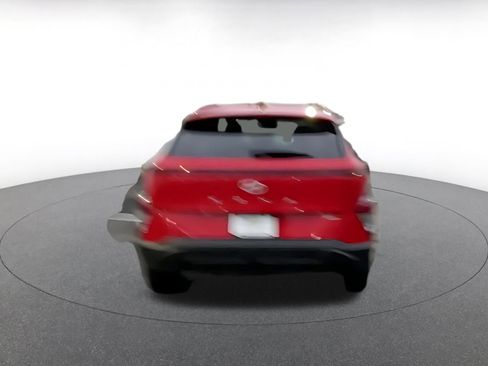 Used 2025 Hyundai Kona SEL image 11