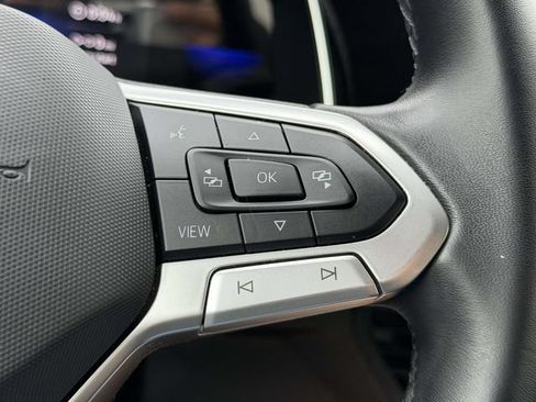 Certified 2023 Volkswagen Jetta SE FWD image 23