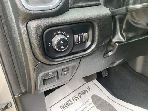 Used 2025 RAM 1500 Laramie image 15