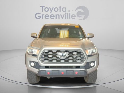 Used 2023 Toyota Tacoma TRD Off-Road AWD/4WD image 9
