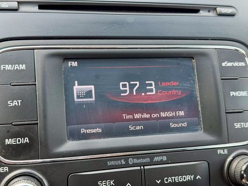 Used 2014 Kia Forte EX FWD image 27
