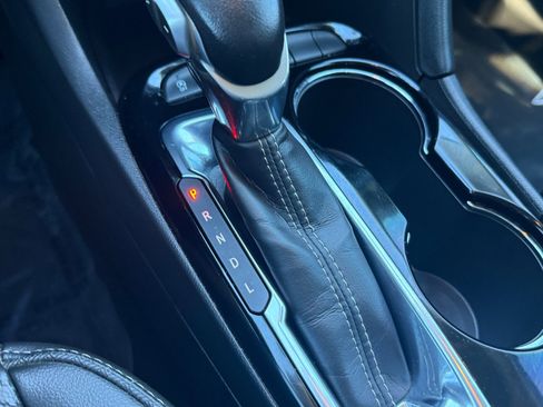 Used 2022 Buick Encore GX Essence image 22