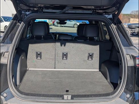 Used 2025 Chevrolet Equinox LT w/ Convenience Package II image 22