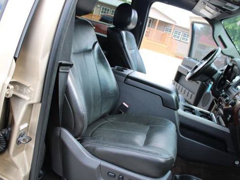 Used 2012 Ford F250 Lariat w/ Chrome Pkg AWD/4WD image 26