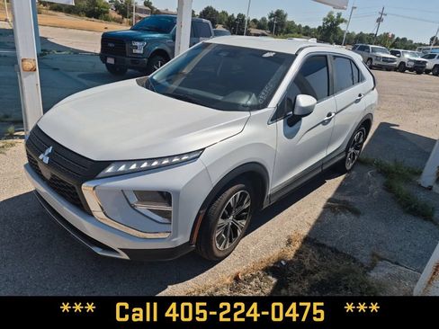Used 2022 Mitsubishi Eclipse Cross SE FWD image 1