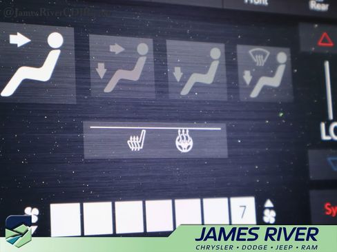 Used 2021 RAM 1500 Big Horn image 35