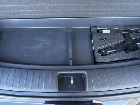 Used 2025 Kia Sorento EX w/ Panoramic Sunroof Package image 31