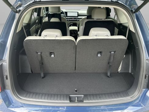 Certified 2025 Kia Sorento SX FWD image 34