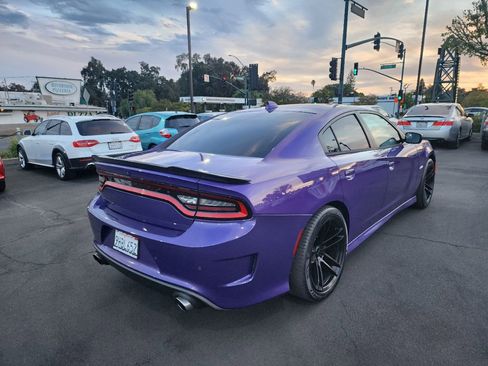 Used 2018 Dodge Charger R/T Scat Pack image 5