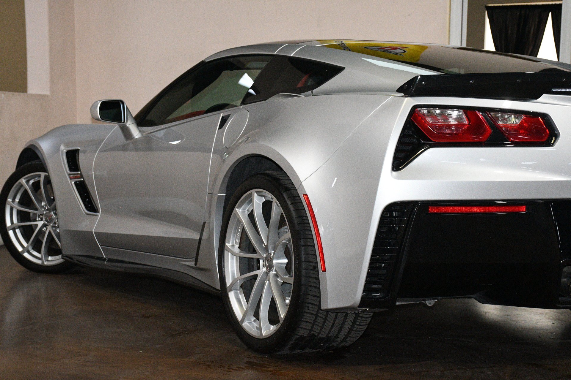 Used 2019 Chevrolet Corvette Grand Sport RWD image 55