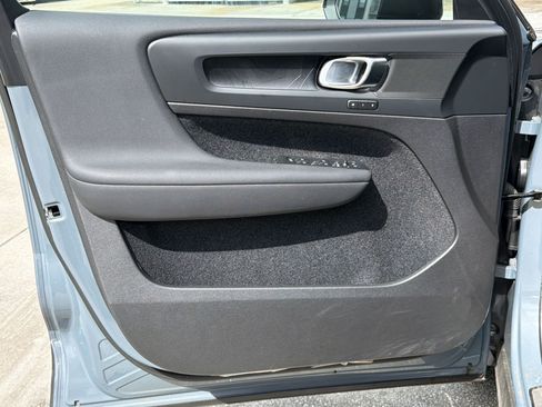 Used 2023 Volvo C40 P8 Recharge Plus w/ Climate Package AWD/4WD image 18