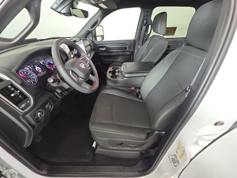 Certified 2026 RAM 2500 Big Horn AWD/4WD image 18