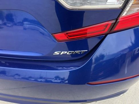 Used 2022 Honda Accord Sport image 4