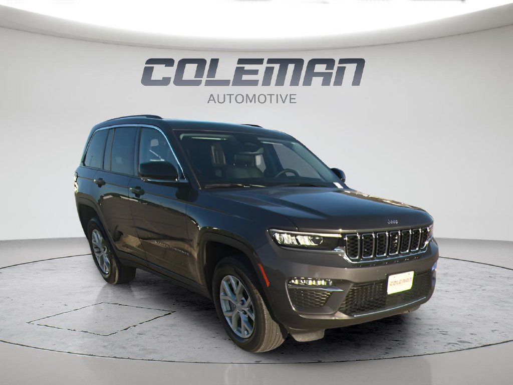 Used 2023 Jeep Grand Cherokee Limited AWD/4WD image 27