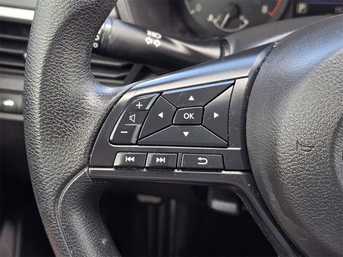 Used 2024 Nissan Altima 2.5 S image 23