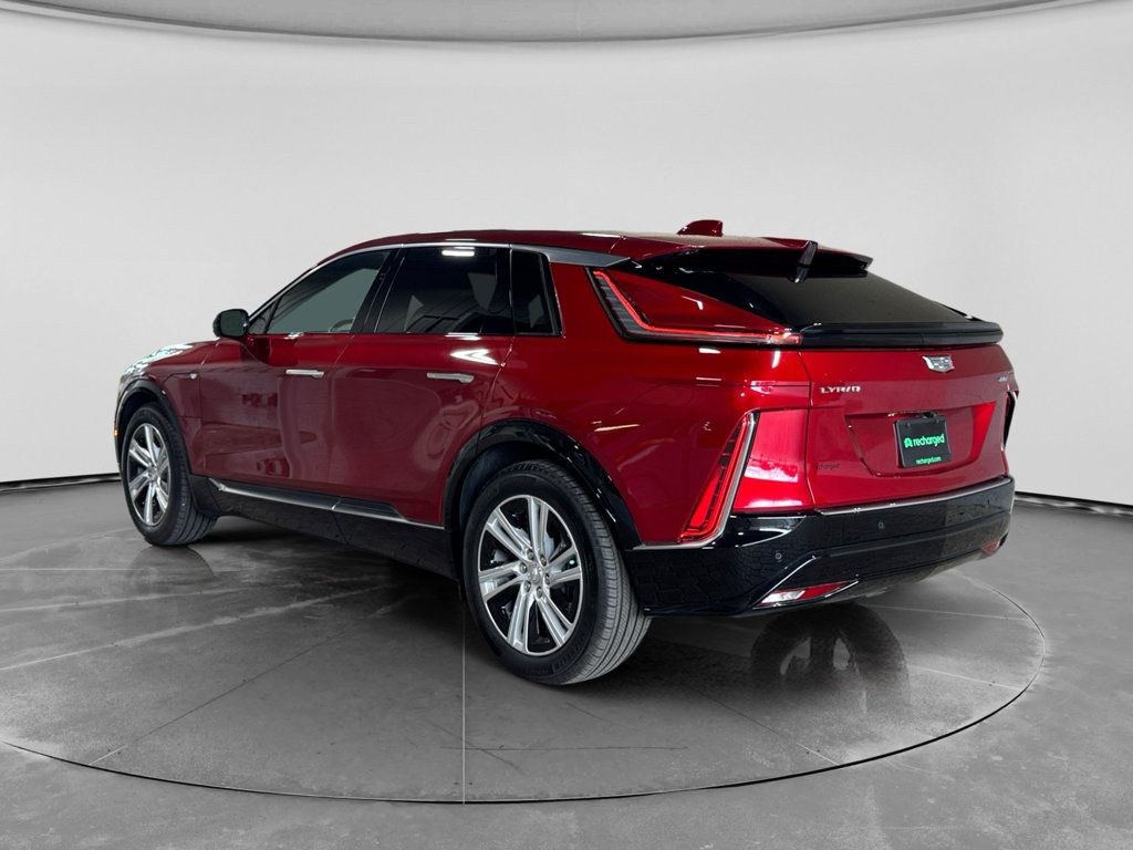 Used 2024 Cadillac Lyriq Tech RWD image 2